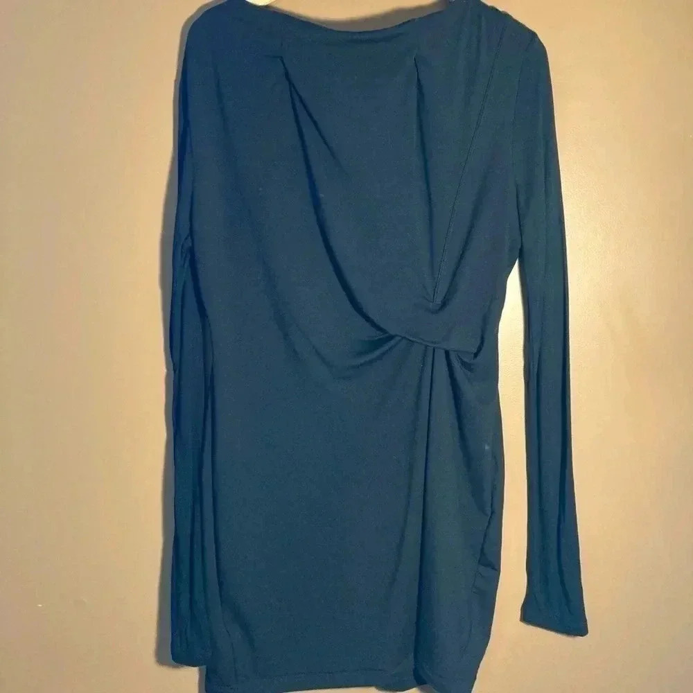 Elie Tahari black dress